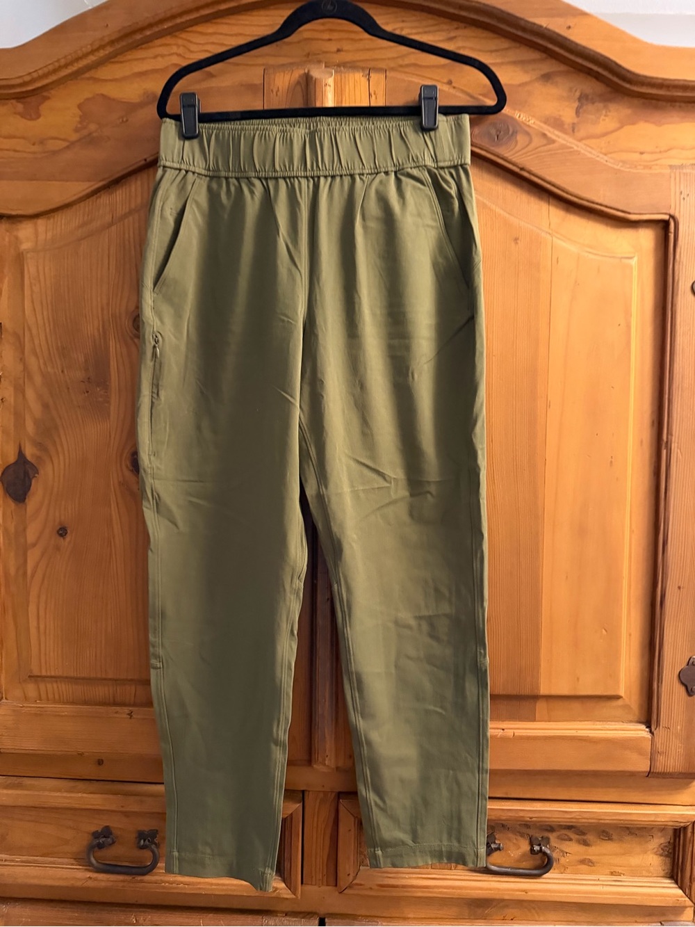 Pull-On Olive Green Tapered Women's Trousers